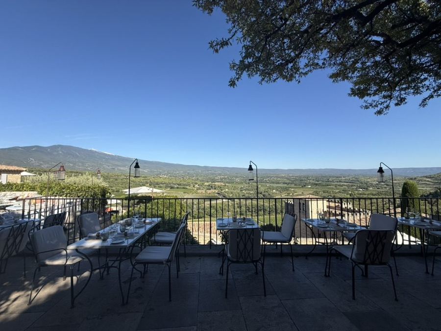 A terrace view over the Provence countryside